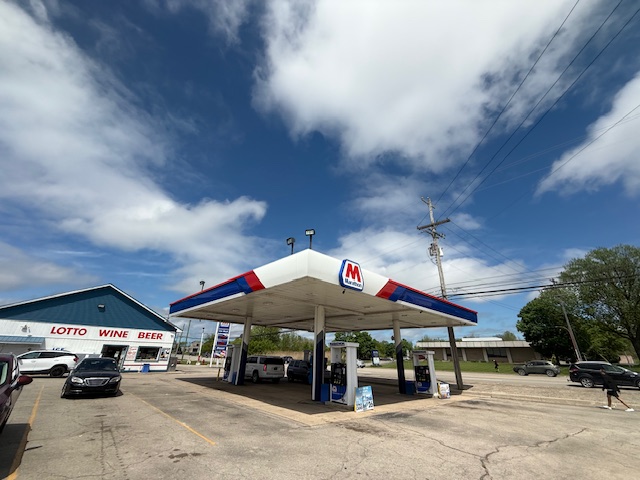 Lake James Canopies gas station canopy field project in Bay City Michigan