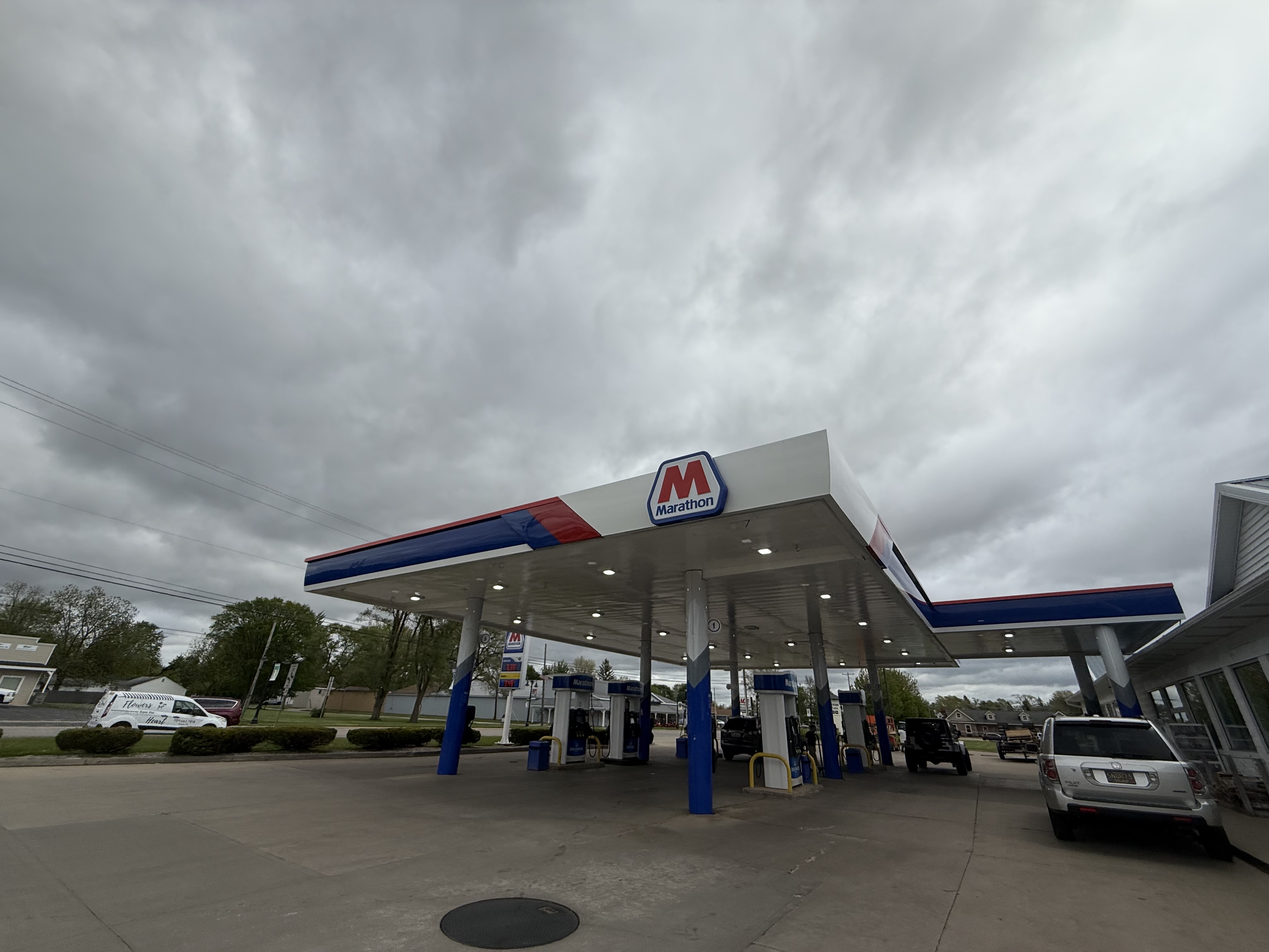 Lake James Canopies petroleum canopy project in Auburn Michigan